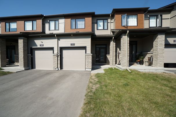 For Lease - 351 Establish Avenue, Orleans - Cumberland and Area, Ontario - Photo 1