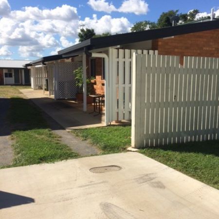 Low Maintenance Studio Apartment - Photo 4