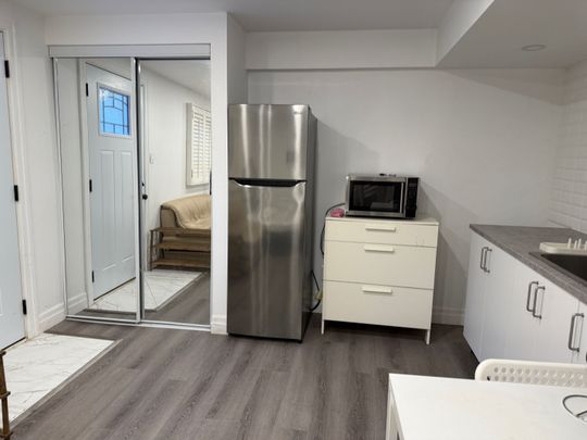 For Lease - 76 Topham Crescent Unit# Bsmt, Richmond Hill, Ontario - Photo 1