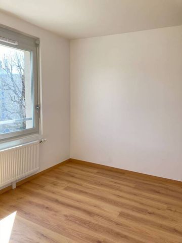 Location appartement Eybens 38320 64.95 m² - Photo 2