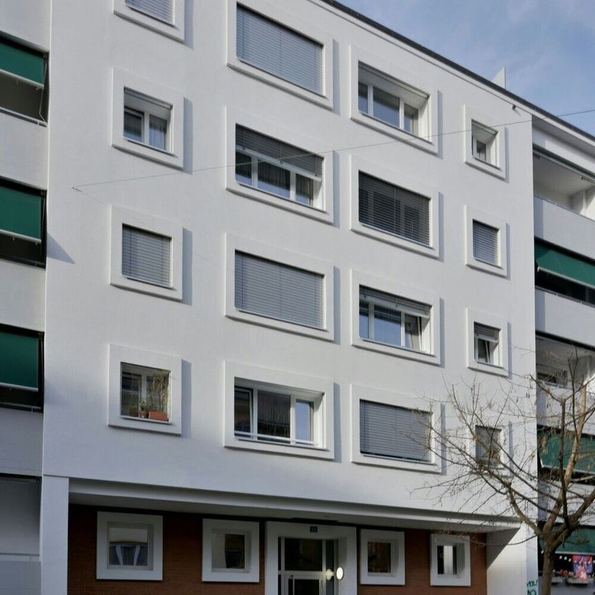 Living with charm - Photo 1