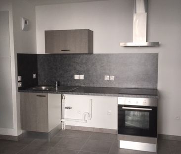 Location Appartement 2 pièces 40m² TOURS 37100 - Photo 2