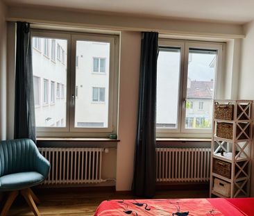 APPARTEMENT 3 PIÈCES À WINTERTHOUR, MEUBLÉ, TEMPORAIRE - Photo 2