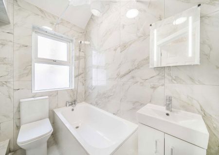 Brudenell Road, SW17 8DB, London - Photo 5