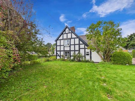 3 bedroom end of terrace house to rent - Photo 2