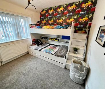 3 bedroom terraced house to rent - Photo 5