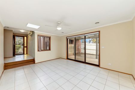 18 Le Souef Crescent, Florey ACT, Belconnen - Photo 3