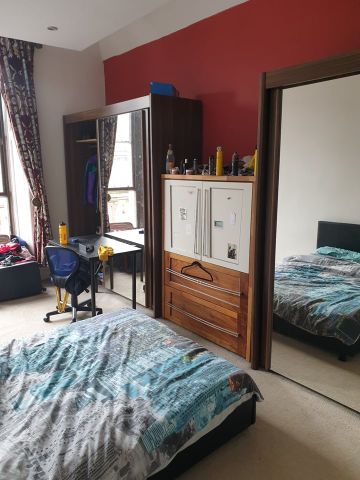 Room in a Shared Flat, Great Western Road, G4 - Photo 5