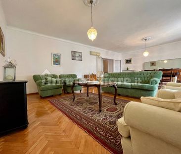 Trilocale via San Lazzaro 17, Borgo Teresiano, Trieste - Foto 2