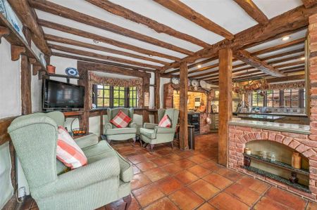 3 bedroom detached house to rent - Photo 4