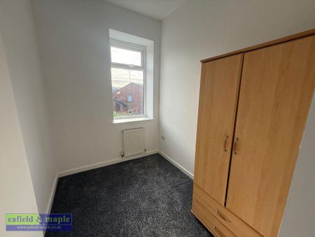 3 bedroom terraced house to rent - Photo 4