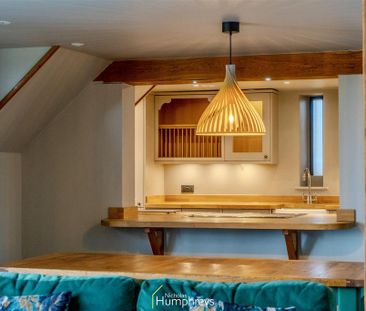 4 bedroom semi-detached house to rent - Photo 2