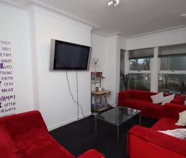 7 Bed - Langdale Terrace, Headingley, Leeds - Photo 3