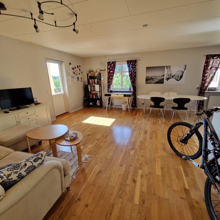 Kungsvägen, Skånes Fagerhult - Foto 1