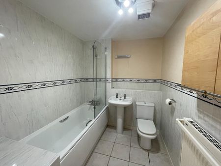 Brookfield Court, Alcester Road, Stratford-upon-Avon - Photo 5