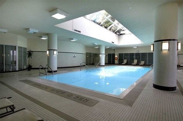 For Lease - 25 Kingsbridge Garden Circle Unit# 1525, Mississauga, Ontario - Photo 1