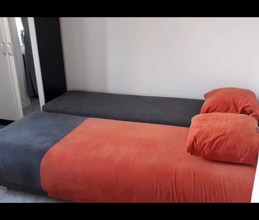 2 Bed Flat, Gorgie Road, EH11 - Photo 3