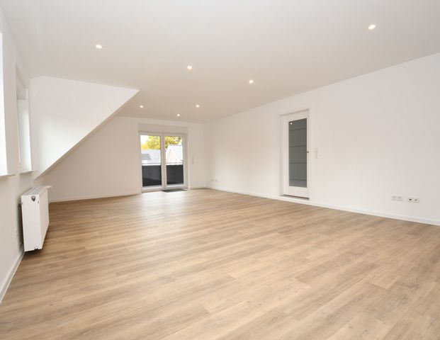 Wohnen mit Wohlfühlcharakter - Mietwohnung mit Balkon, Einbauküche und E-Ladestation in Altenoythe - Photo 1