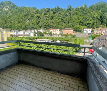 MENDRISIO – ATTICO CON VISTA IN CENTRO - Photo 5