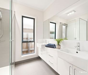 2/44 Junction Road, BLACKBURN NORTH - Photo 1