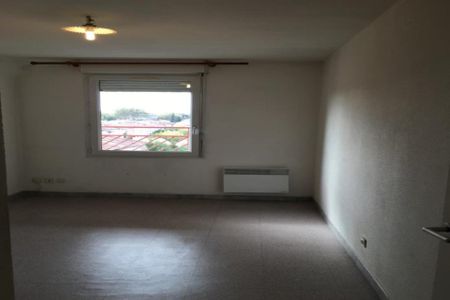 A LOUER // AVIGNON Appartement T2 dans une résidence en 1ère ceinture - Photo 4