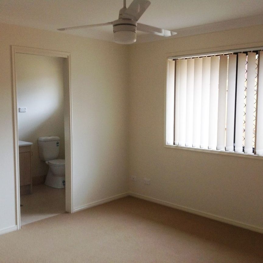 1/9 Riverpilly Court, Morayfield QLD 4506 - Duplex For Rent | Domain - Photo 1