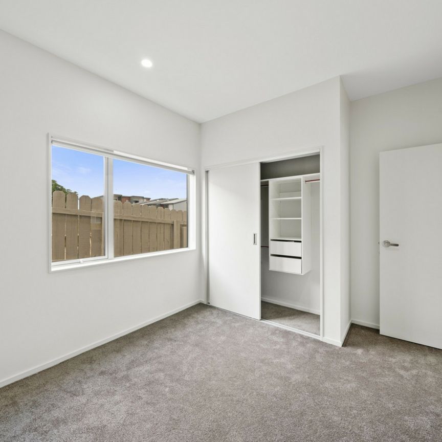 Takanini Townhouse - Photo 1