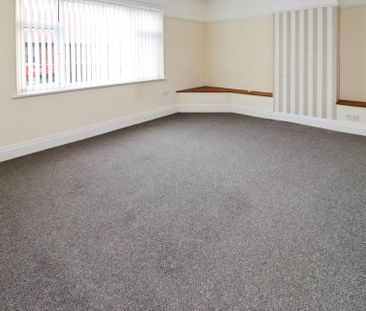Allport Lane, Bromborough - Photo 2