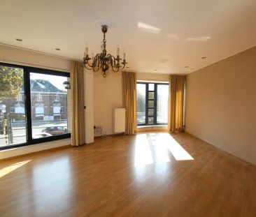 PRACHTIG GELEGEN APPARTEMENT IN HET STADSCENTRUM - Photo 4