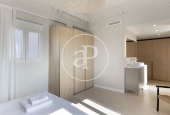 Penthouse for rent with Terrace in San Francesc (Valencia)