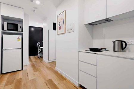 2 Bed Apartment Silver - Photo 5
