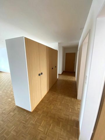 Wunderbare 5.5 Zimmer Wohnung in St.Gallen - Ost, nähe Gallusmarkt - Photo 2