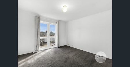 Light and Bright Home - Photo 2