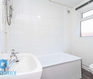 Flat A, Noel Street, Nottingham, NG7 - Photo 2