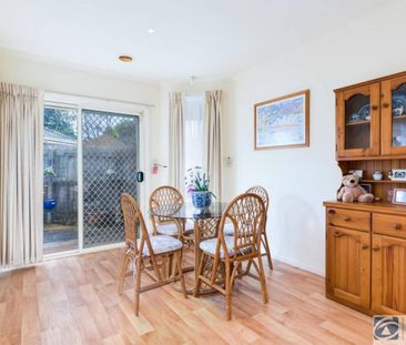 Modern 3-Bedroom Unit – Prime Cranbourne Location - Photo 3