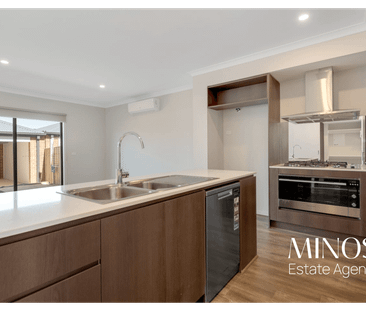 Townhouse With A View - Photo 4