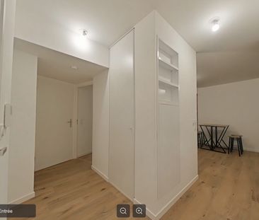 Location Appartement 2 pièces 46m² ROSNY SOUS BOIS 93110 - Photo 2