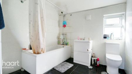 1 bedroom semi-detached house to rent - Photo 3