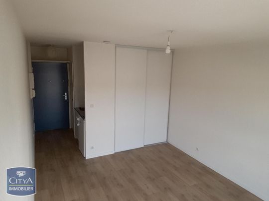 Location Appartement 1 pièce 19m² LE HAVRE 76600 - Photo 1