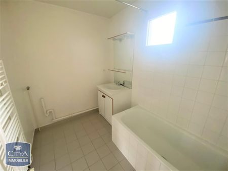 Location Appartement 3 pièces 74m² CAEN 14000 - Photo 3
