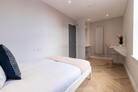 4 bedroom house to rent - Photo 2