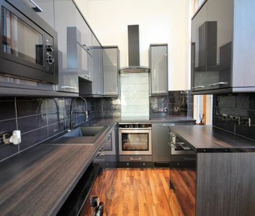 2 bedroom apartment to rent - Photo 4