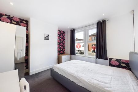 4 bedroom house to rent - Photo 5