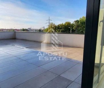 Apartament 2 camere, loc parcare subteran,terasa 78 mp, zona Soarelui - Photo 2