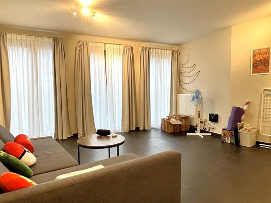 Gezellig appartement met 1 slaapkamer nabij Harmonie! - Photo 1