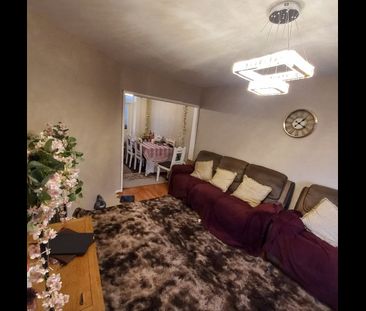 Room in a Shared House, Plymouth Drive, LE5 - Photo 1