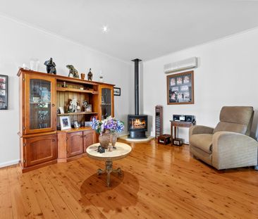 Home For Rent - Photo 2