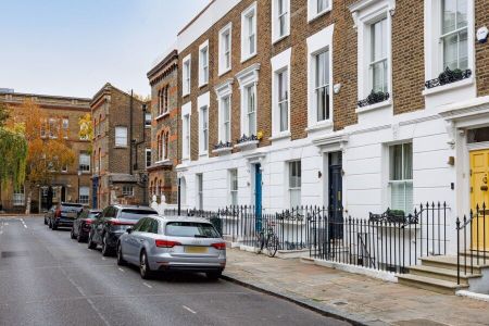 2 Bedroom Flat To Let - Photo 2