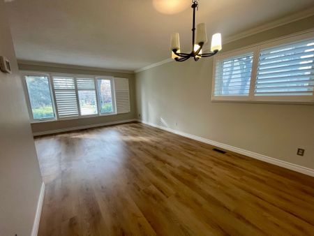 For Lease - 2149 Constance Drive, Oakville, Ontario - Photo 5