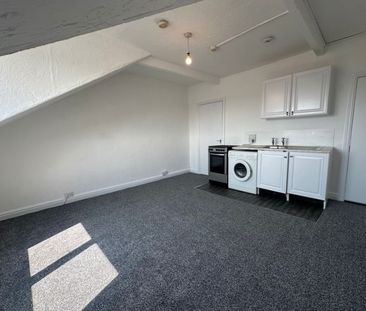 1 bed House Share - To Let - Photo 4